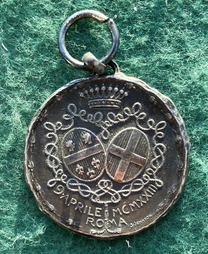 Medaglia stemma iolanda - stemma,